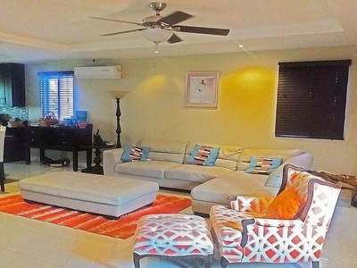 Town house · For sale · 3 bedrooms