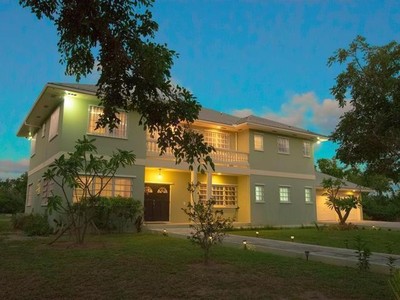 House · For sale · 5 bedrooms