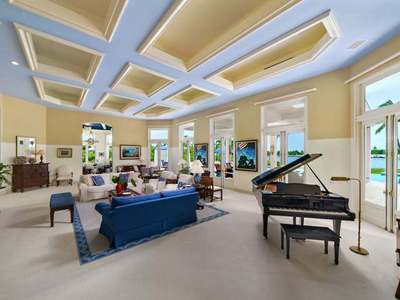 House · For sale · 10 bedrooms