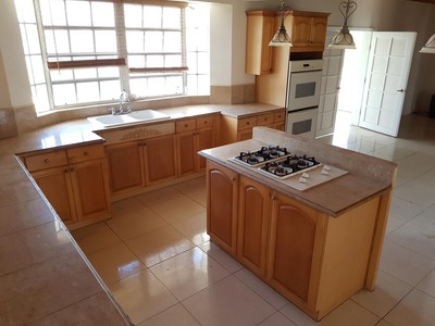 House · For sale · 3 bedrooms