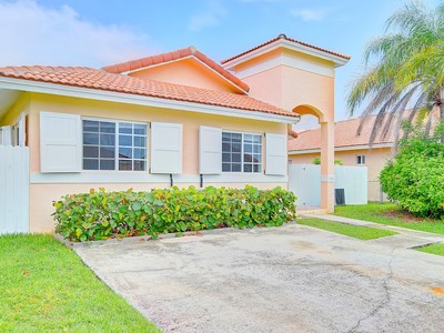 House · For rent · 3 bedrooms